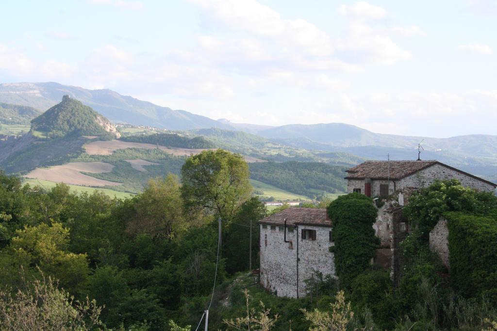 Sasso Erminia R&B Ecosostenibile Novafeltria Екстер'єр фото