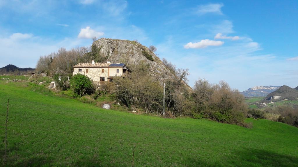 Sasso Erminia R&B Ecosostenibile Novafeltria Екстер'єр фото